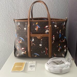 ⭐️SOLD⭐️ Michael Kors Beck Jet Set Girls medium tote bag